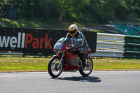 cadwell-park;cadwell-park-photographs;cadwell-trackday-photographs;enduro-digital-images;event-digital-images;eventdigitalimages;peter-wileman-photography;racing-digital-images;trackday-digital-images;trackday-photos